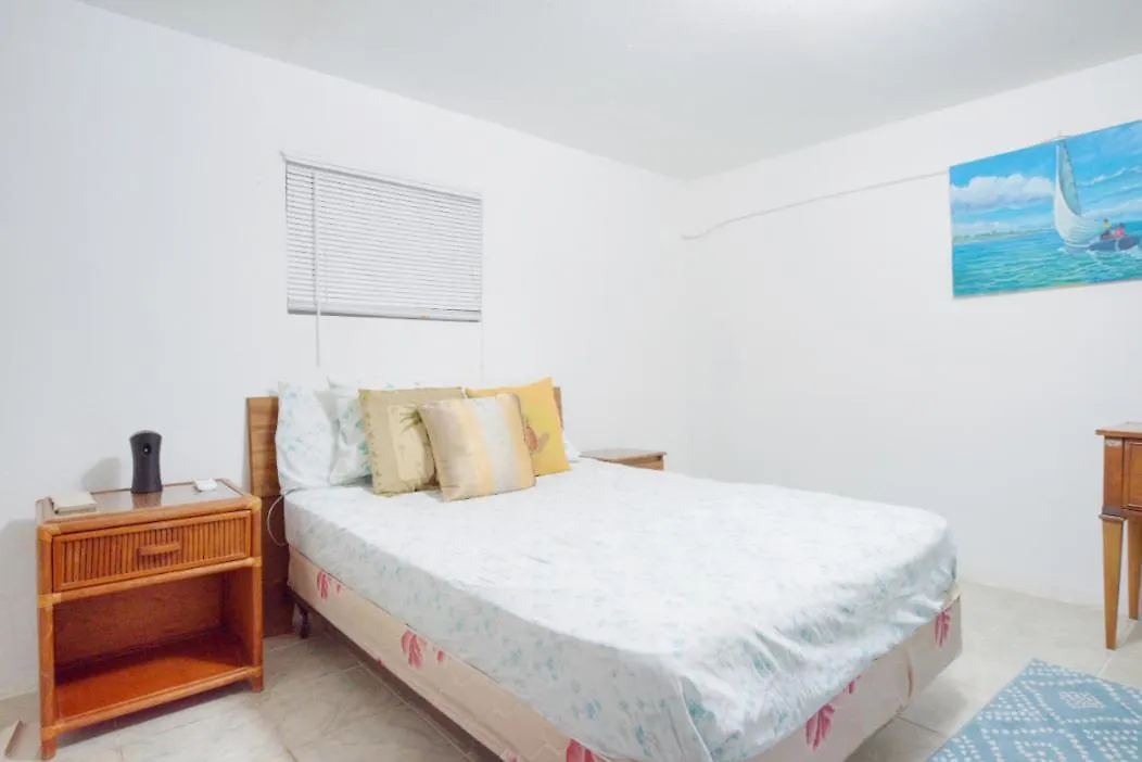 Hillcrest Hostel Nassau 0*,  Bahamas